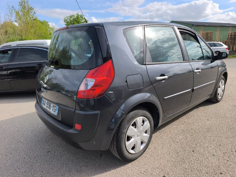 RENAULT SCENIC EXCEPTION 1.5DCI 105 2009