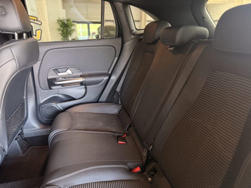 MERCEDES GLA 200d - PROGRESSIVE LINE - 150 ch - BV 8G-DCT - RIEN À PRÉVOIR 