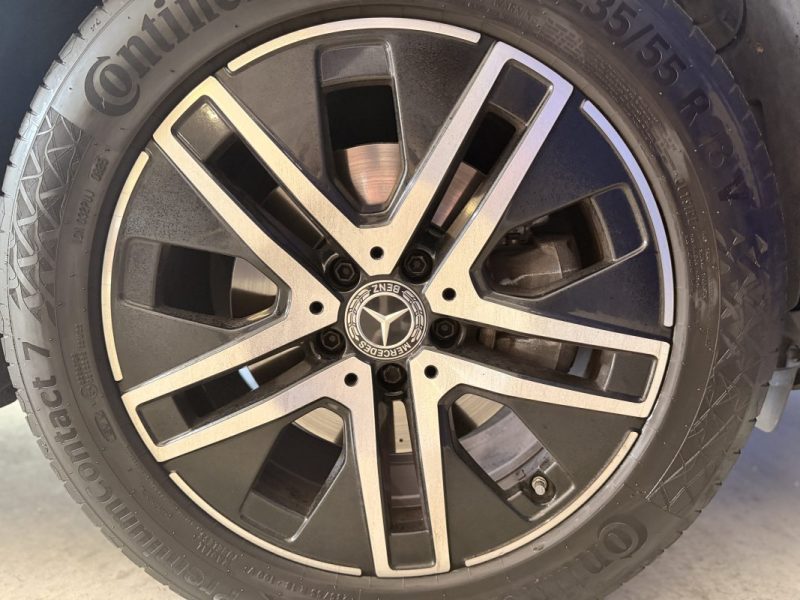 MERCEDES GLA 200d - PROGRESSIVE LINE - 150 ch - BV 8G-DCT - RIEN À PRÉVOIR 