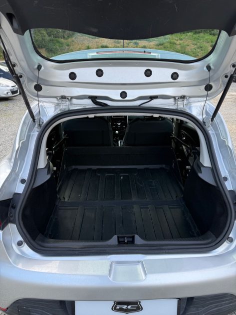 RENAULT CLIO IV SOCIETE 1.5 DCI 75 GENERIQUE 2014