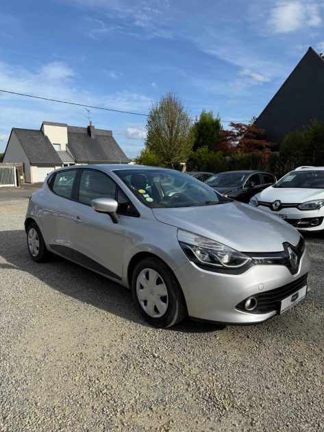 RENAULT CLIO IV SOCIETE 1.5 DCI 75 GENERIQUE 2014
