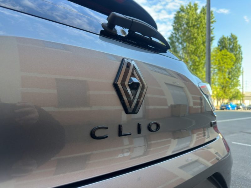 RENAULT CLIO V II 1.6 E-TECH FULL HYBRID 145 GSR2 ESPRIT ALPINE
