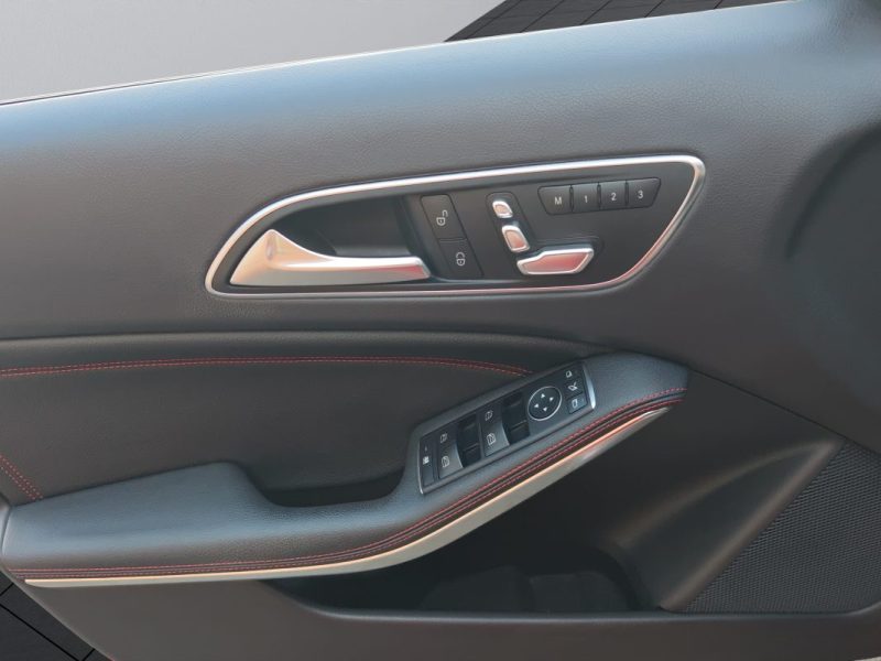 MERCEDES CLASSE A III 220 FASCINATION 4MATIC 7G-DCT - TOIT OUVRANT