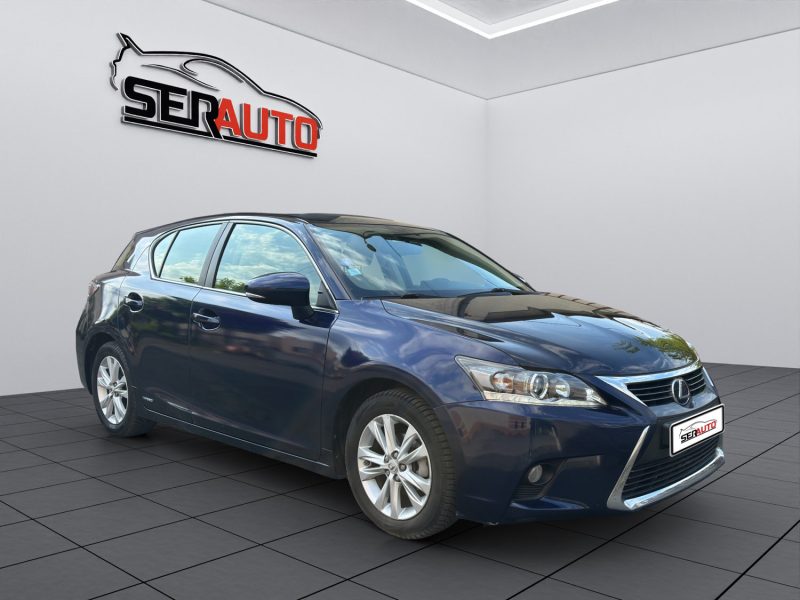 LEXUS CT200H LUXE - TOIT OUVRANT