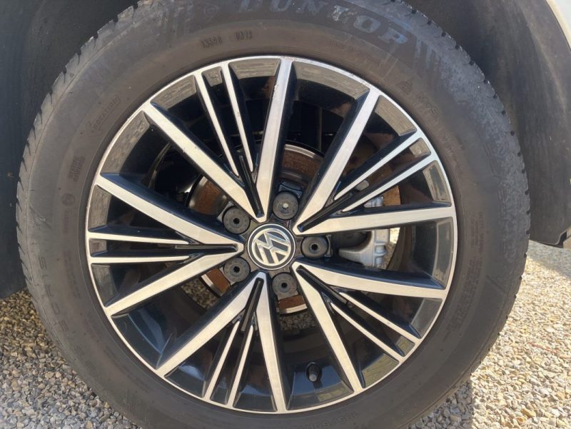 VOLKSWAGEN POLO 1.2L 90 ch ALLSTAR 2017