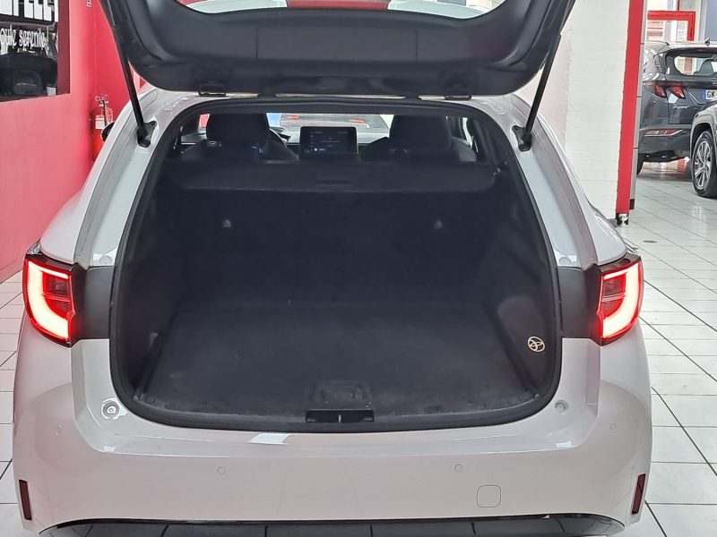 TOYOTA COROLLA TOURING SPORTS 122cv DYNAMIC BUSINESS/1 ERE MAIN/TVA RECUPERABLE