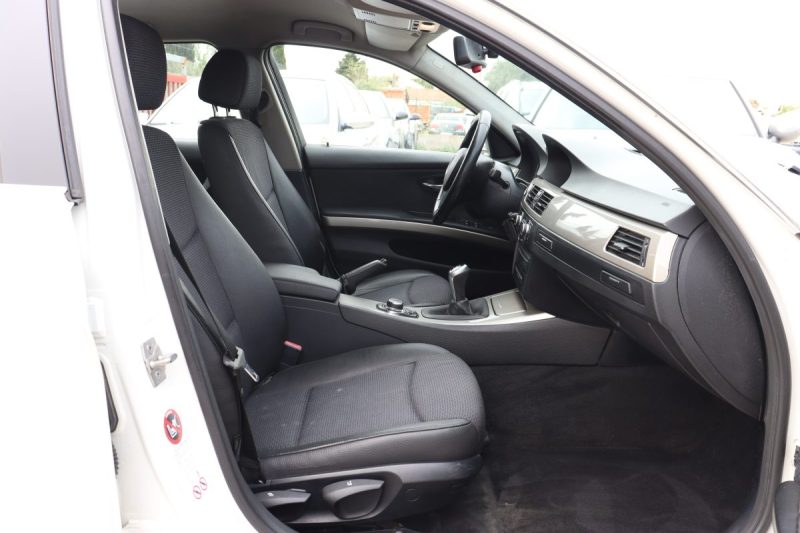 BMW 320D TOURING SPORT