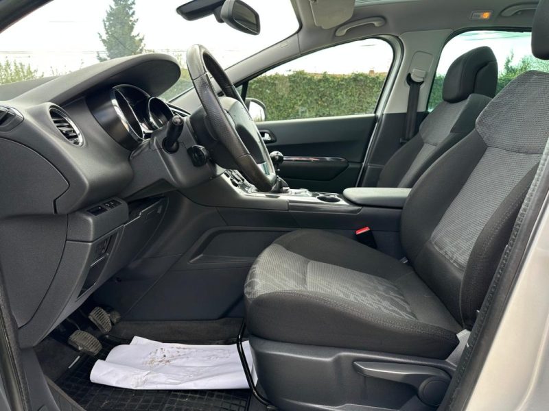PEUGEOT 3008 1.6 THP 16V 156CH FÉLINE 2012