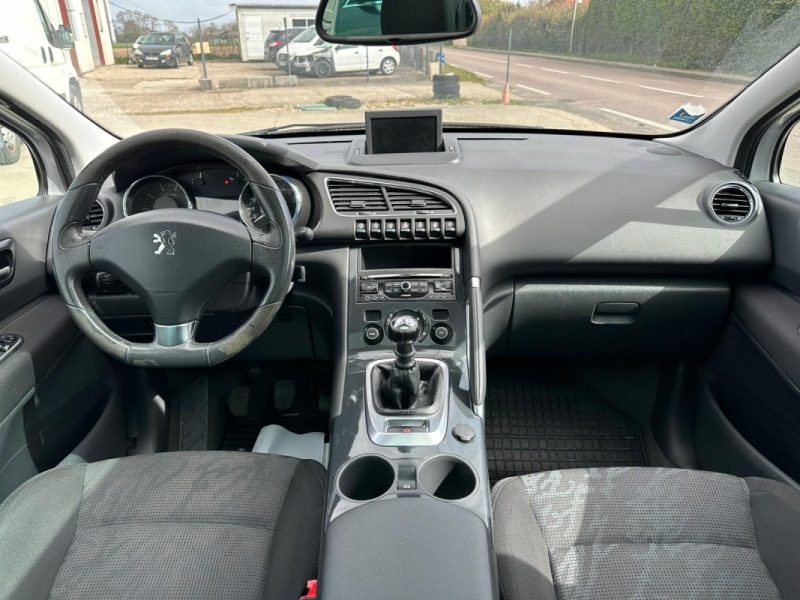 PEUGEOT 3008 1.6 THP 16V 156CH FÉLINE 2012