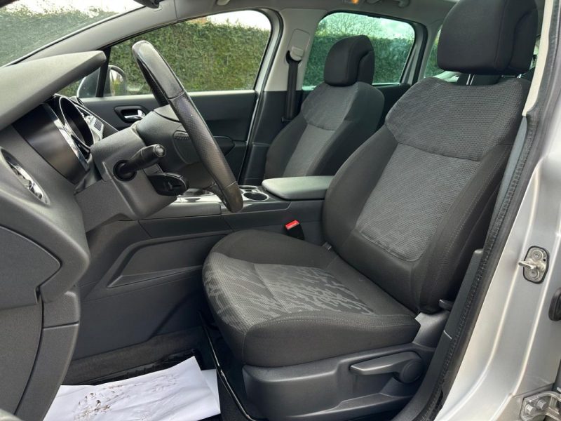 PEUGEOT 3008 1.6 THP 16V 156CH FÉLINE 2012