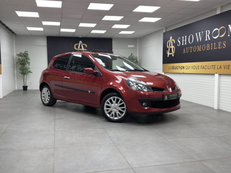 Renault Clio III 1.6 16V 110 - Initiale 3p - Toit Ouvrant 