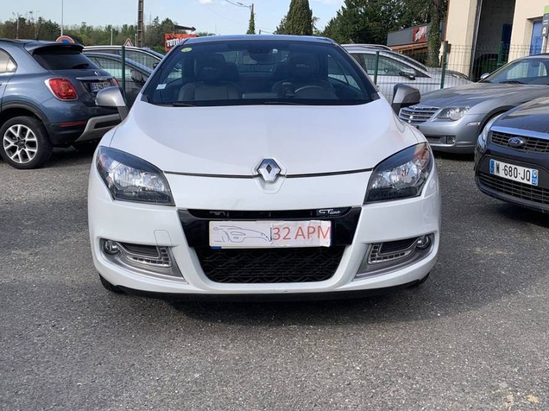 RENAULT MEGANE III COUPÉ CABRIOLET 1.5 DCI 110CH  GT LINE bva 2013