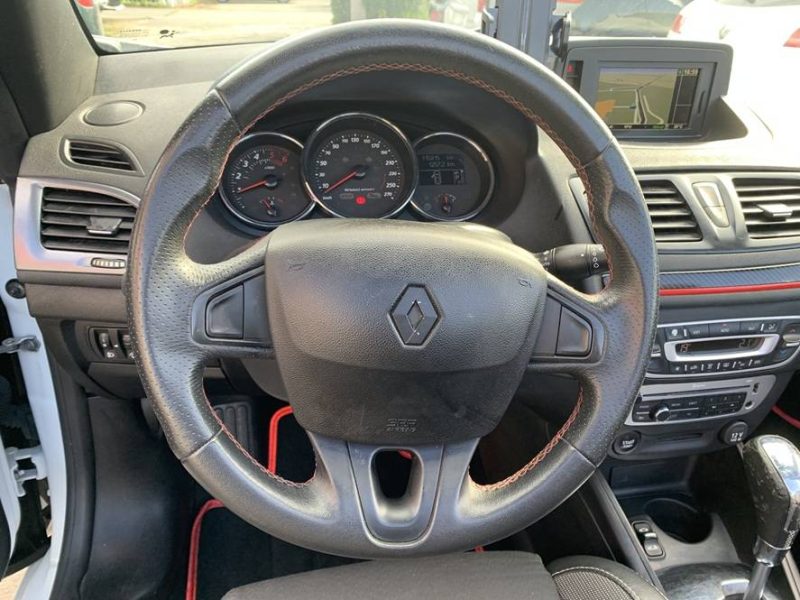 RENAULT MEGANE III COUPÉ CABRIOLET 1.5 DCI 110CH  GT LINE bva 2013