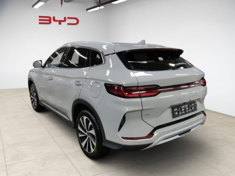 BYD Seal U DM-i 324ch AWD / Toit panoramique / Caméra 360 / Head-Up Display / Design