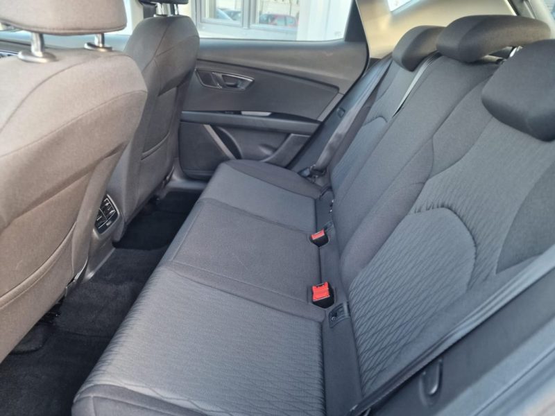 SEAT LEON 1.6 TDi 105CV PACK STYLE 
