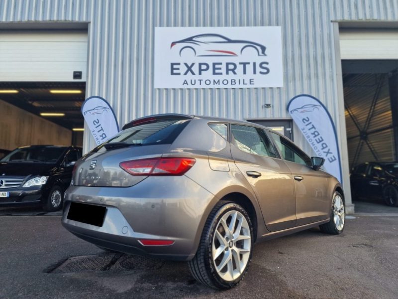SEAT LEON 1.6 TDi 105CV PACK STYLE 