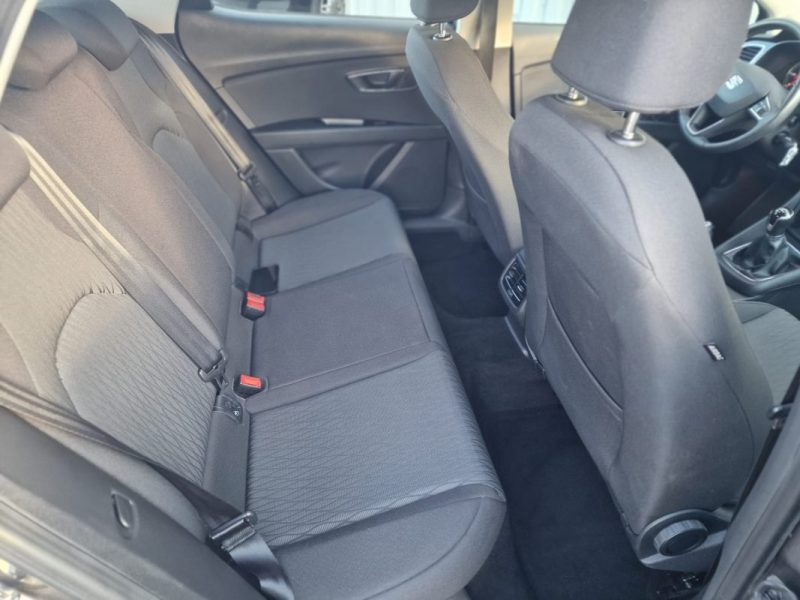 SEAT LEON 1.6 TDi 105CV PACK STYLE 