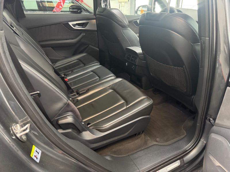 AUDI Q7 II V6 3.0 TDI 272ch S LINE QUATTRO TIPTRONIC 8 7PLACES GARANTIE 12 MOIS HISTORIQUE COMPLET 