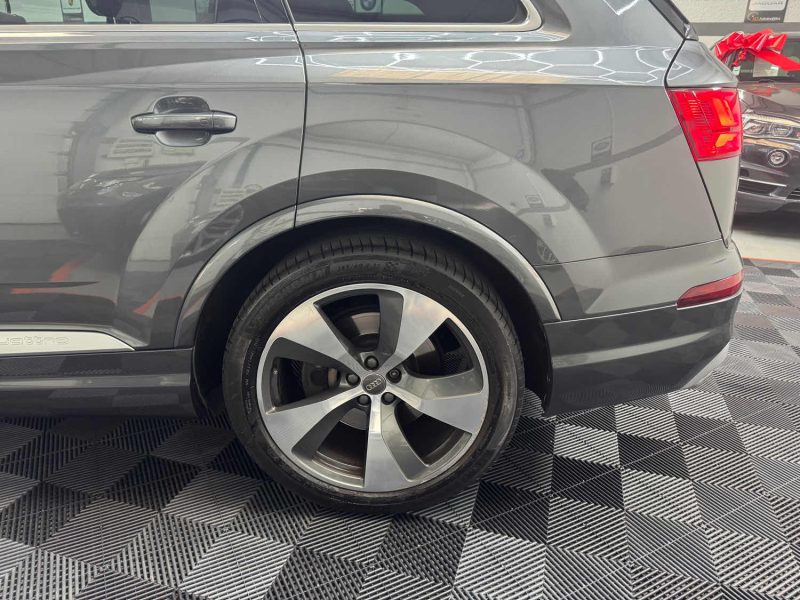 AUDI Q7 II V6 3.0 TDI 272ch S LINE QUATTRO TIPTRONIC 8 7PLACES GARANTIE 12 MOIS HISTORIQUE COMPLET 