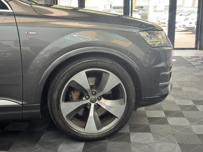 AUDI Q7 II V6 3.0 TDI 272ch S LINE QUATTRO TIPTRONIC 8 7PLACES GARANTIE 12 MOIS HISTORIQUE COMPLET 