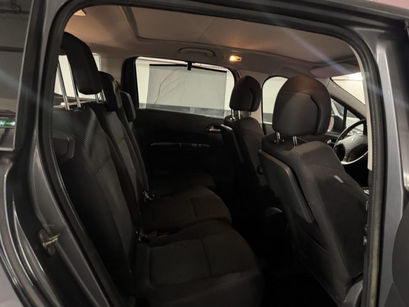 PEUGEOT 5008 1.6 HDI 112 PREMIUM PACK 2011