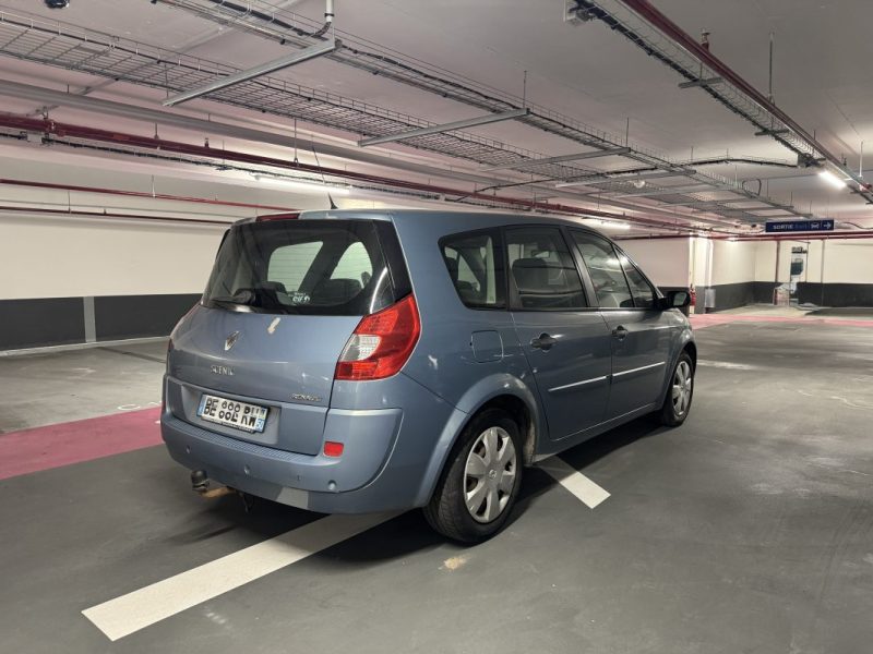 RENAULT SCENIC EXPRESSION 1.9DCI 130 2007