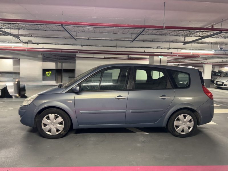 RENAULT SCENIC EXPRESSION 1.9DCI 130 2007