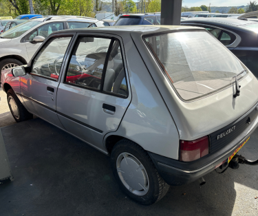 PEUGEOT 205 GR 1991