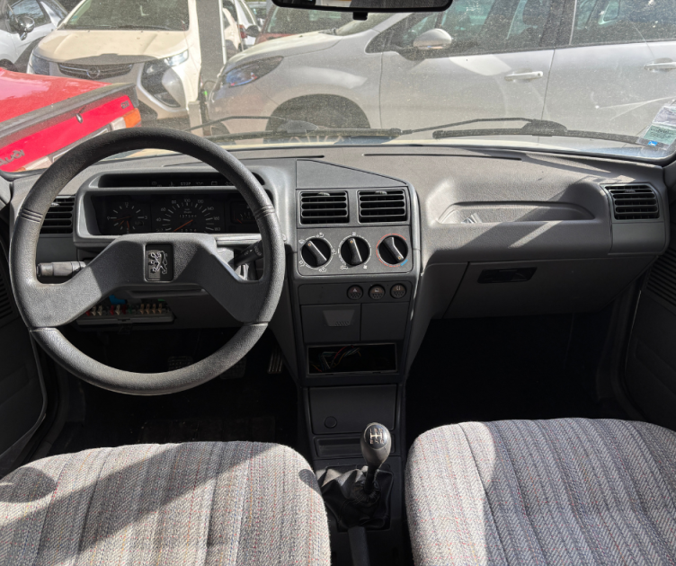 PEUGEOT 205 GR 1991