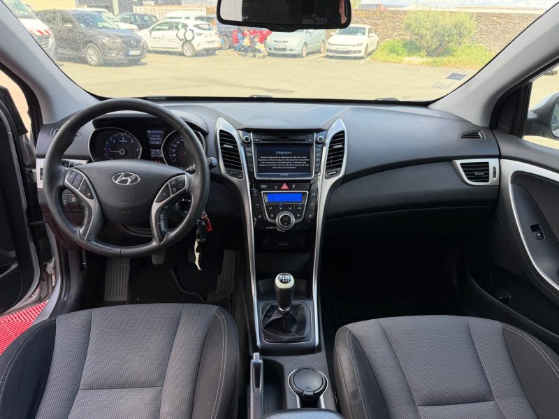 HYUNDAI I30 1.6 CRDI110 PACK SENSATION BLUE DRIVE 