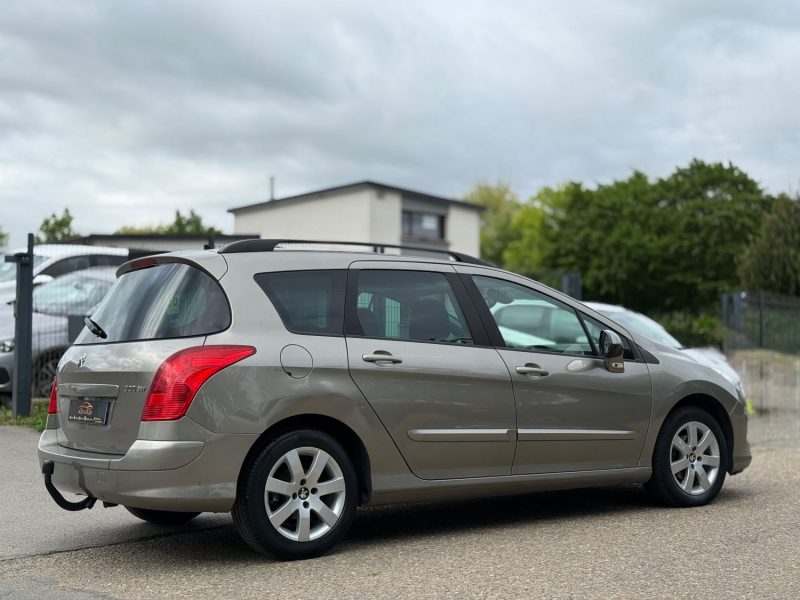 Peugeot 308 SW 1.6 VTi 120 ch Pack Premium - Clim - Break - Attelage - Révisée & Garantie 6 mois