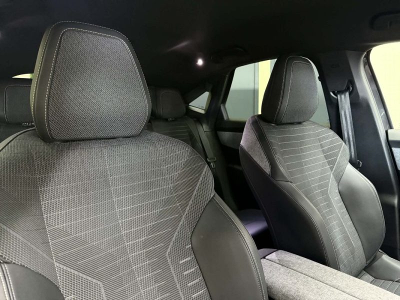 PEUGEOT 3008 HYBRID 136CH ALLURE E-DCS6 2024