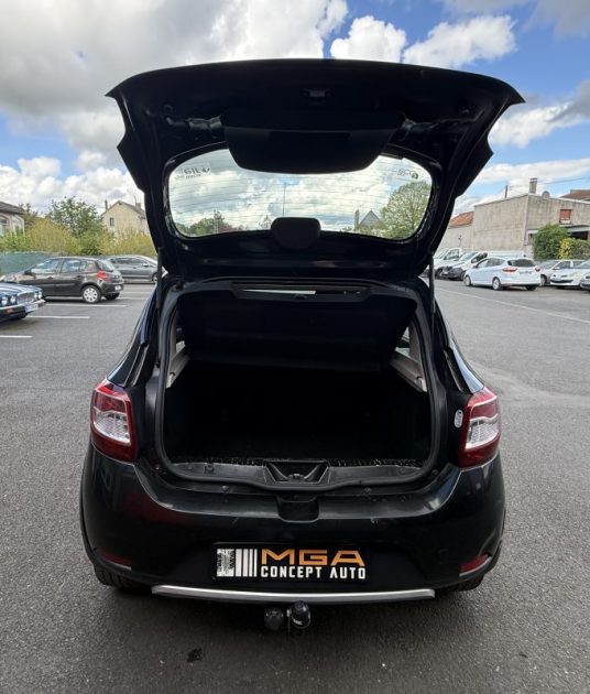 DACIA SANDERO 1.5 DCI 90CH ECO² LAURÉATE 2015
