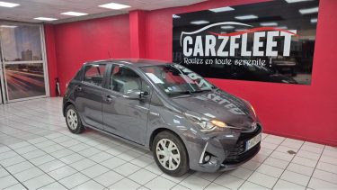 TOYOTA YARIS HYBRIDE 100cv FRANCE BUSINESS/1 ERE MAIN