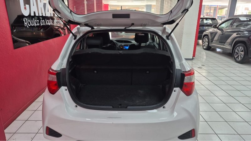  TOYOTA YARIS HYBRIDE 100cv FRANCE BUSINESS/1 ERE MAIN