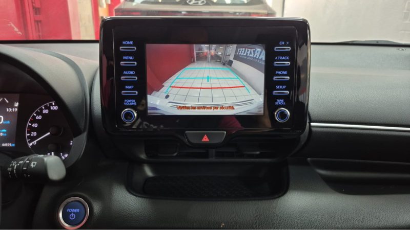 TOYOTA YARIS 4 BERLINE 116cv DYNAMIC BUSINESS 2022/1 ERE MAIN/TVA RECUPERABLE