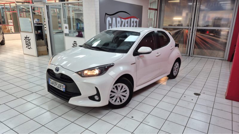 TOYOTA YARIS 4 BERLINE 116cv FRANCE BUSINESS 2022/1 ERE MAIN/TVA RECUPERABLE