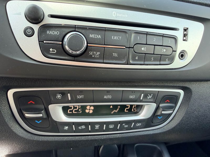 RENAULT SCENIC III 1.2 TCE 130CH ENERGY LIMITED EURO6 79MKM 
