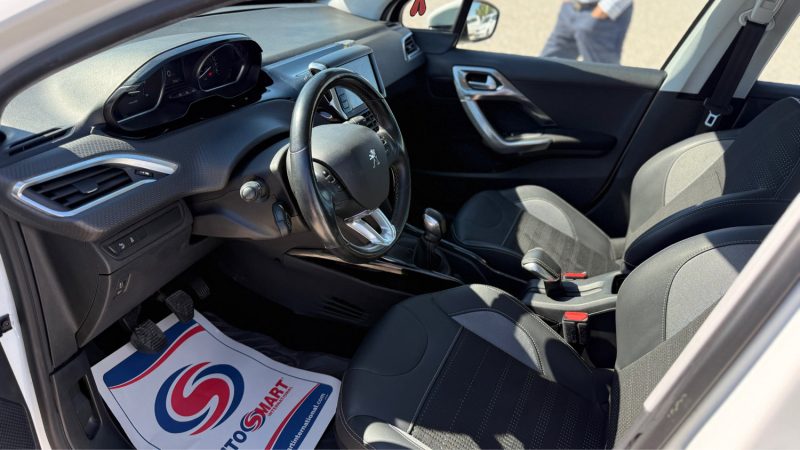 PEUGEOT 2008 1.6 BLUEHDI 100CH ALLURE  S&S 2016