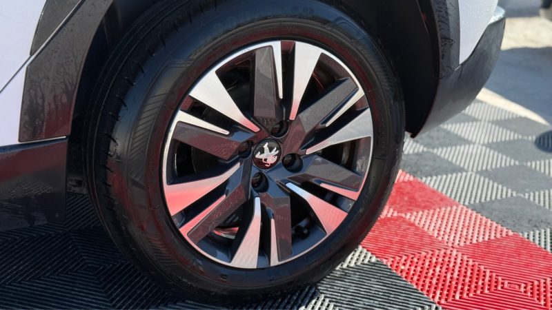 PEUGEOT 2008 1.6 BLUEHDI 100CH ALLURE  S&S 2016