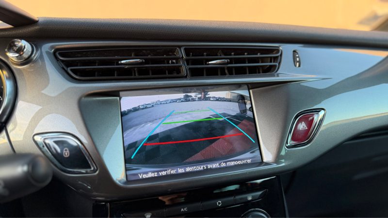 CITROËN DS3 DS3 1.2 VTI 82 SO CHIC  2015 !!!! PREMIERE MAINS  