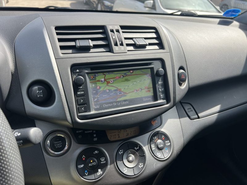 Toyota RAV4 150CV SPORT 4WD