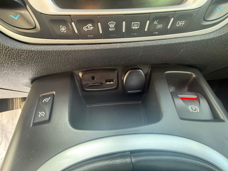 RENAULT SCENIC 3 PHASE 3 BOSE 1.2I - 16V TCE TURBO 130CV TOIT OUVRANT 2015