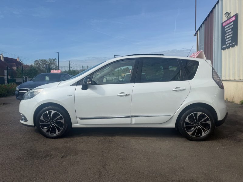 RENAULT SCENIC 3 PHASE 3 BOSE 1.2I - 16V TCE TURBO 130CV TOIT OUVRANT 2015