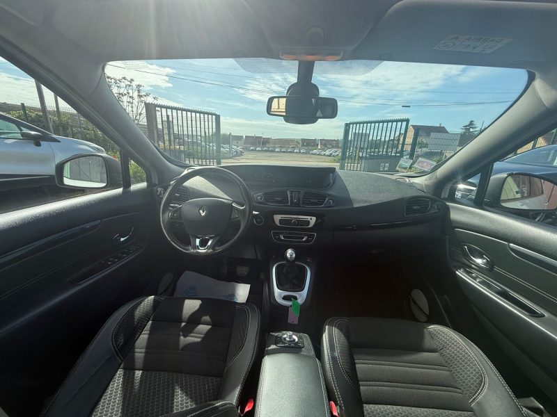 RENAULT SCENIC 3 PHASE 3 BOSE 1.2I - 16V TCE TURBO 130CV TOIT OUVRANT 2015