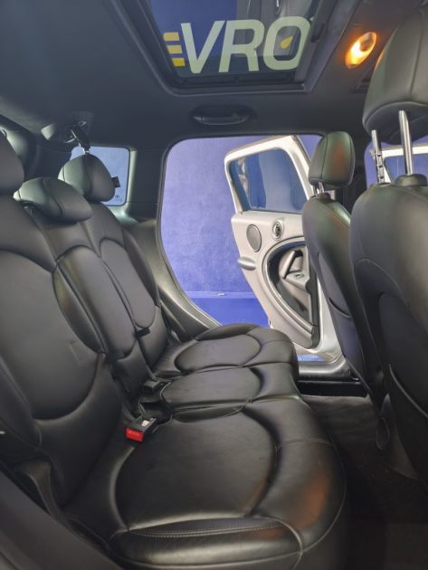 MINI COUNTRYMAN S 184CH BVA édition RED HOT CHILLI 2013