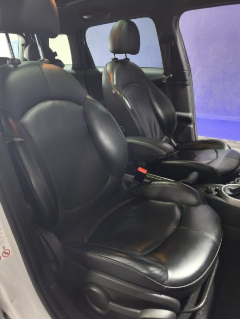 MINI COUNTRYMAN S 184CH BVA édition RED HOT CHILLI 2013