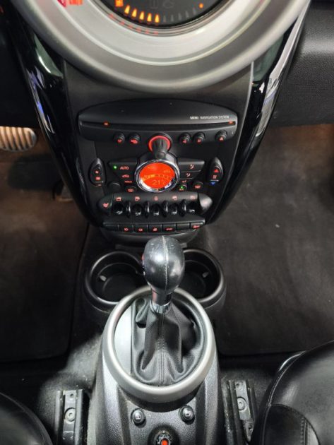 MINI COUNTRYMAN S 184CH BVA édition RED HOT CHILLI 2013