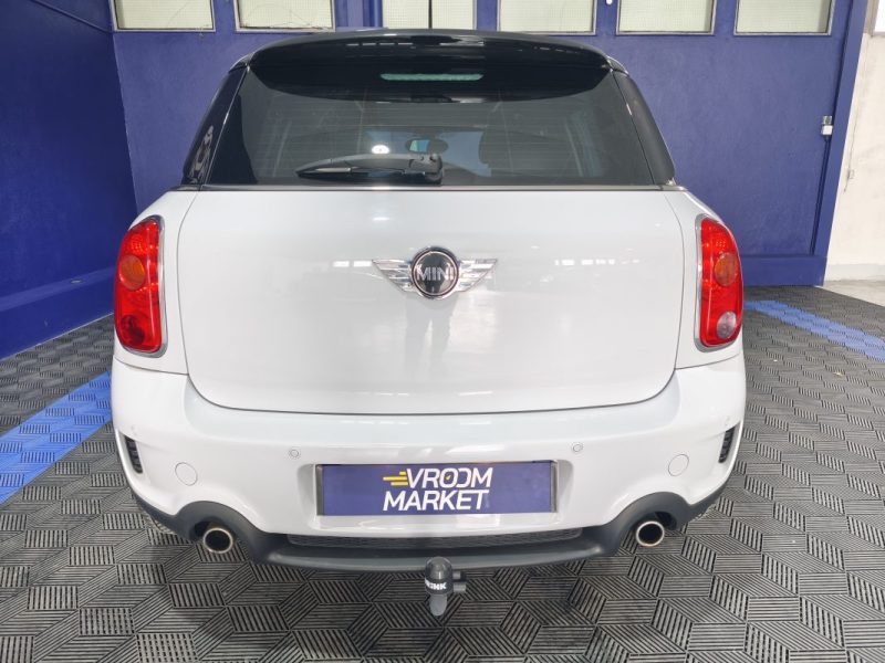 MINI COUNTRYMAN S 184CH BVA édition RED HOT CHILLI 2013