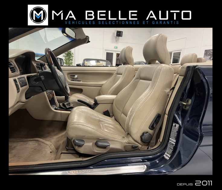 VOLVO C70 CABRIOLET 2.0 TURBO 163 SUMMUM / CARNET COMPLET / 90 euros mensuel